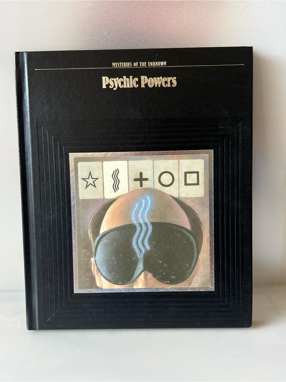hardcover book Psychic Powers from the Mysteries of the Unknown